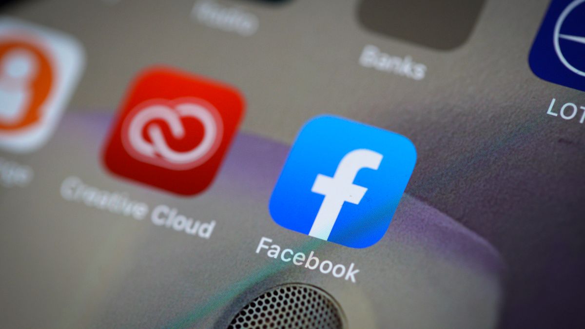 Facebook będzie się dzielić danymi z analitykami, fot. Getty Images