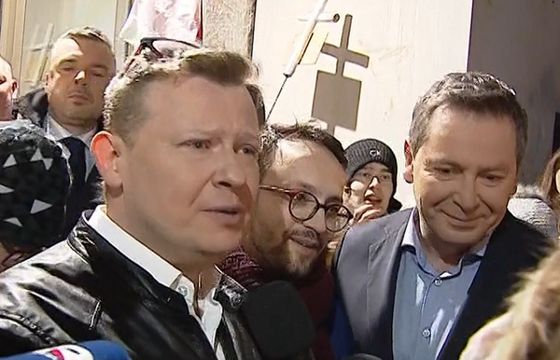 TVP przez rok zapłaciła 1,5 mln zł Michałowi Adamczykowi. Samuel Pereira zarobił trzy razy mniej