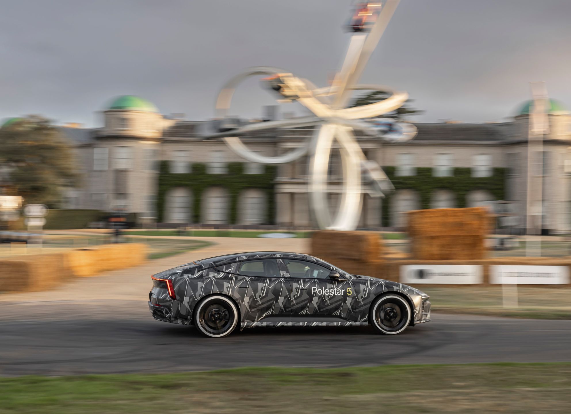 Polestar 5 podczas Festiwalu Prędkości Goodwood 2023