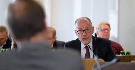 Zatrzymanie Giertycha. Adwokatura: podjęte czynności budzą najdalej idący niepokój