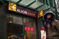 Alior Bank ostrzega przed oszustami w sieci