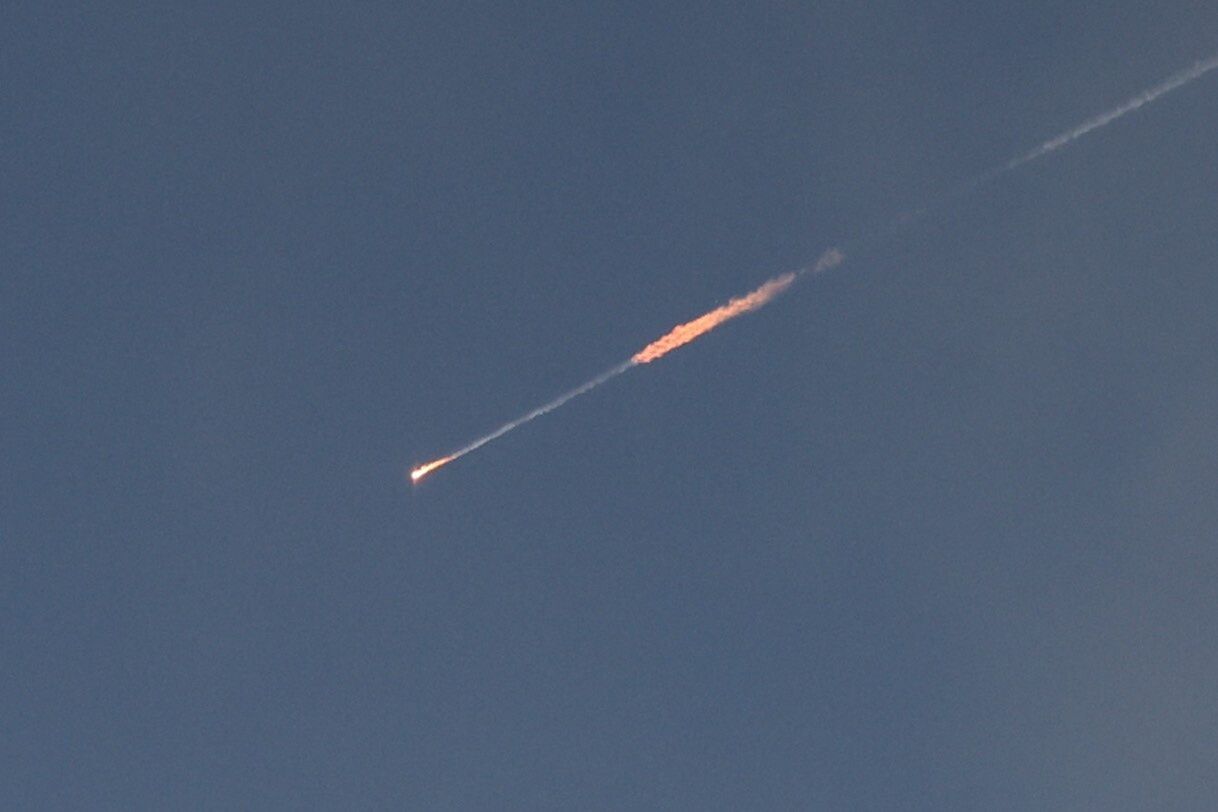 Iran przeprowadził w poniedziałek uderzenie na bazę USA w Dosze