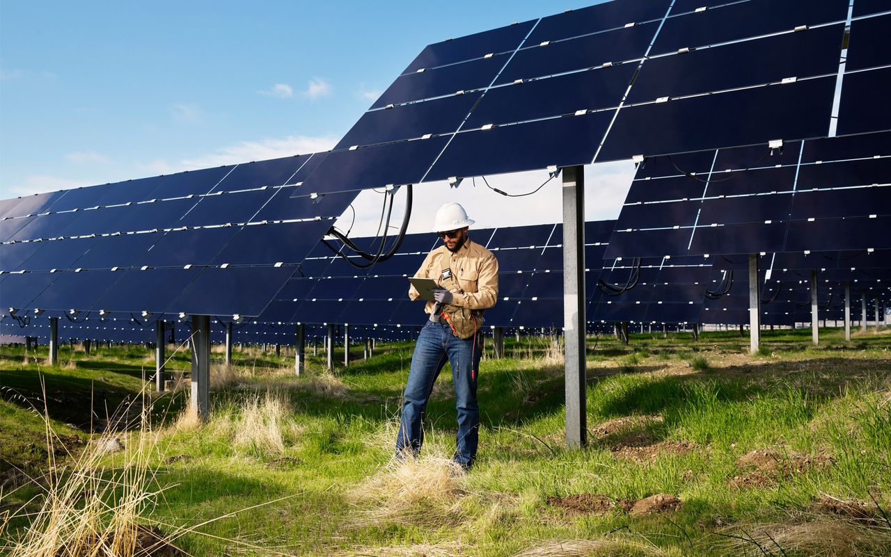 Apple wybuduje gigantyczny magazyn energii. Potentat chce przejść na 100 proc. OZE