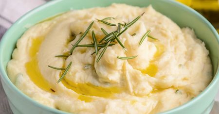 Kremowa rozkosz dla podniebienia. Dodaj do puree, a już nigdy nie zrobisz inaczej
