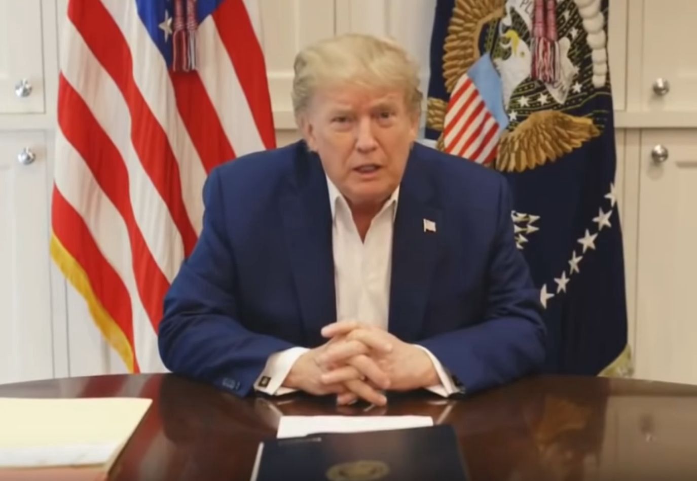 Zakażony Trump mówi na wideo, jak się czuje. Uwagę zwraca jeden szczegół