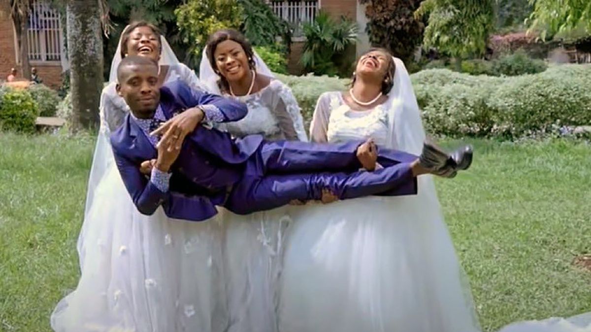 Luwizo poślubił na raz: Natalię, Natashę i Nadegę.