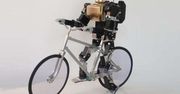 Niesamowity robot utrzymuje równowagę, jeżdżąc na rowerze [wideo]