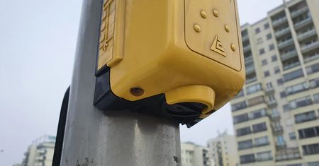 Kojarzysz żółte przyciski? Mało kto wie, o ukrytej funkcji