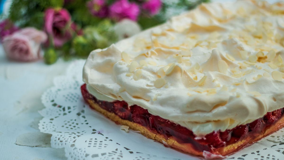 Ciasto malinowa chmurka