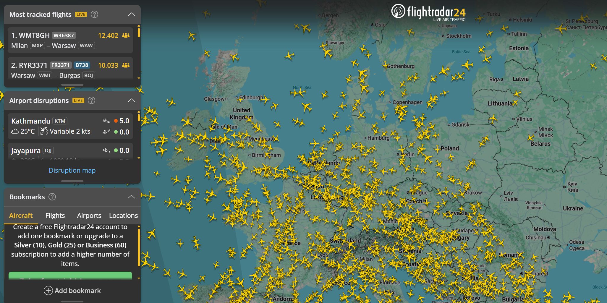 Jak śledzić samoloty w serwisie FlightRadar24? Tłumaczymy