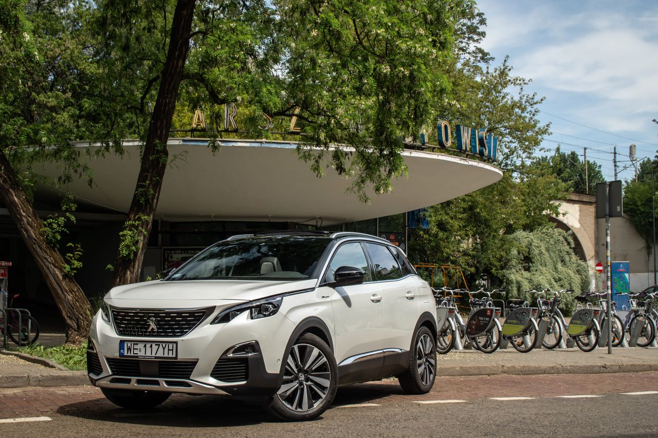 Test: Peugeot 3008 HYbrid4 GT – mimo imponującej mocy, nie ma co liczyć na sportowe emocje