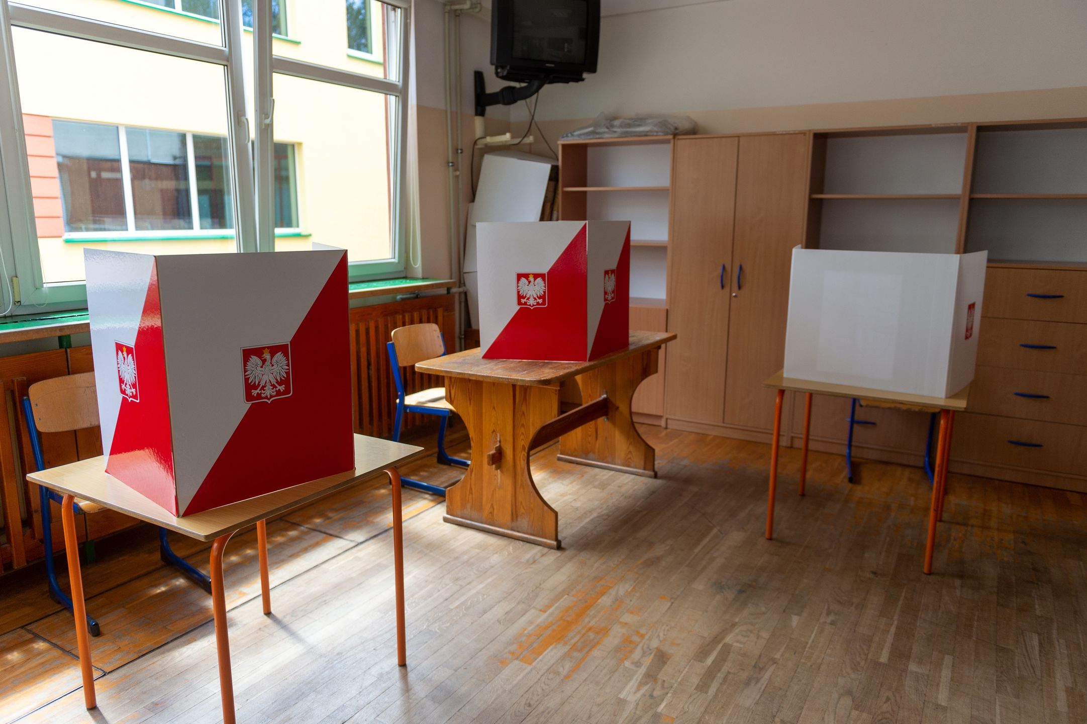 Jak zmienić miejsce głosowania w II turze wyborów 2025?
