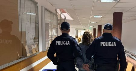 Warszawa: Przyłapana na kradzieży pobiła pracownicę sklepu