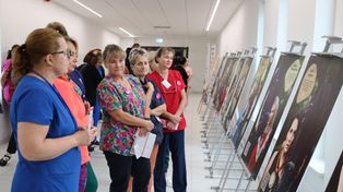 Wejherowo: Wystawa "KobieTY to siła" promuje profilaktykę raka piersi