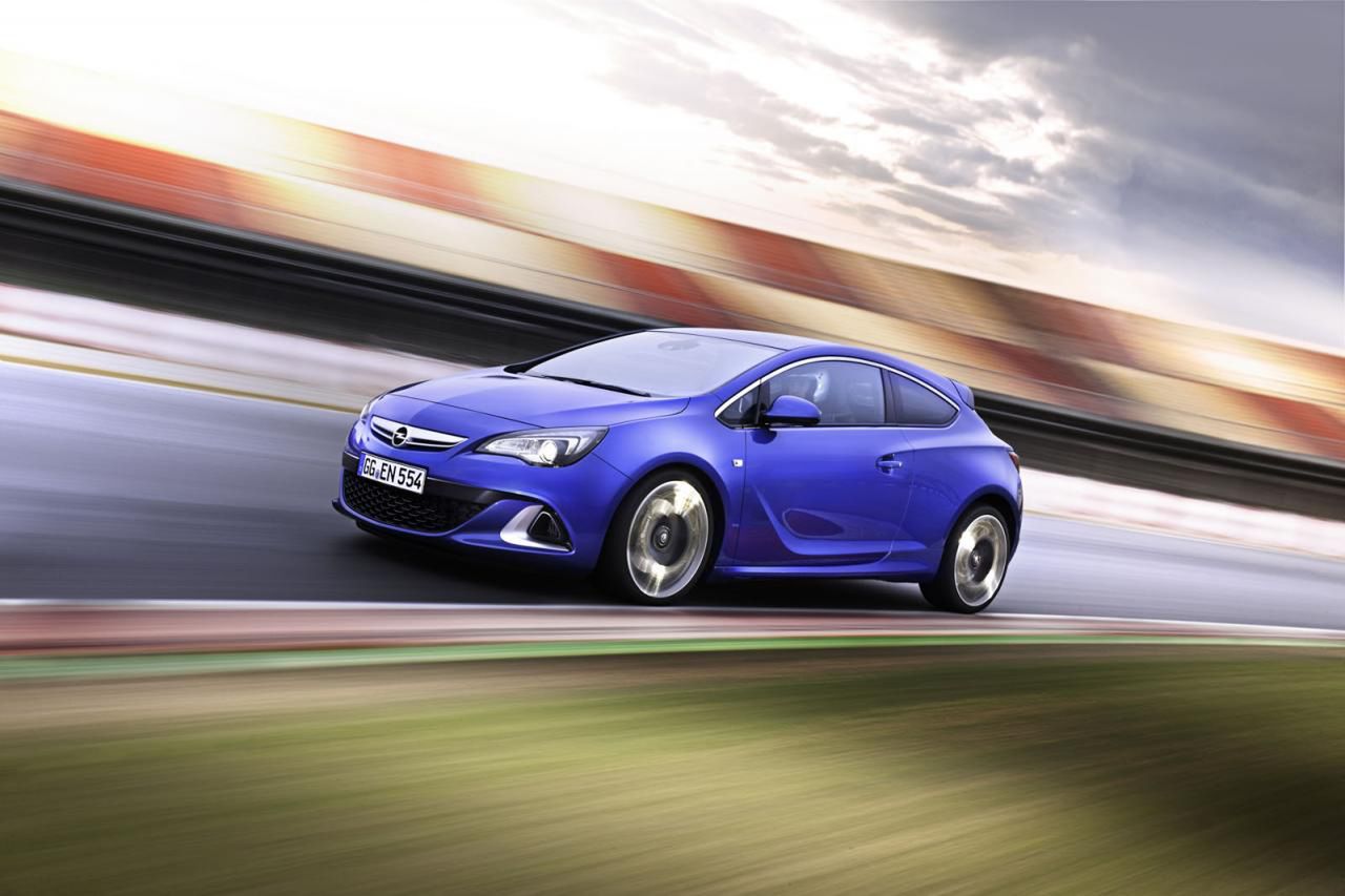 Opel Astra OPC