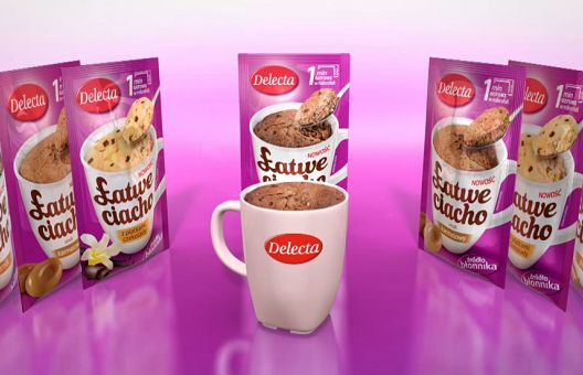 „Delektuj się” - Delecta z nowym hasłem reklamuje Łatwe Ciacho (wideo)