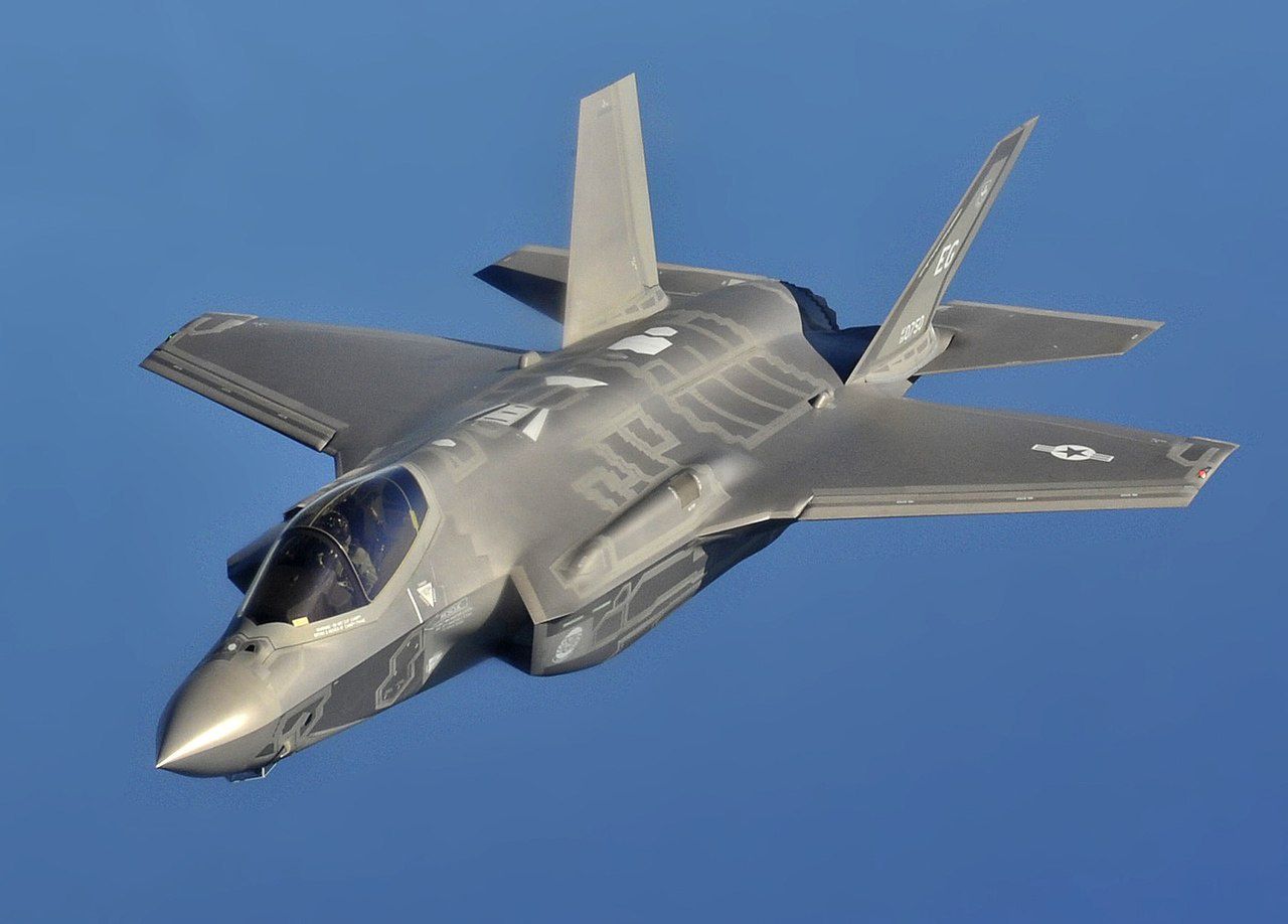 USA: Myśliwce F-35 w czasie ćwiczeń. Wstrząsnęły domami i mieszkańcami