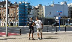 Good Looking Studio protestuje przeciw zamalowaniu historycznych warszawskich murali