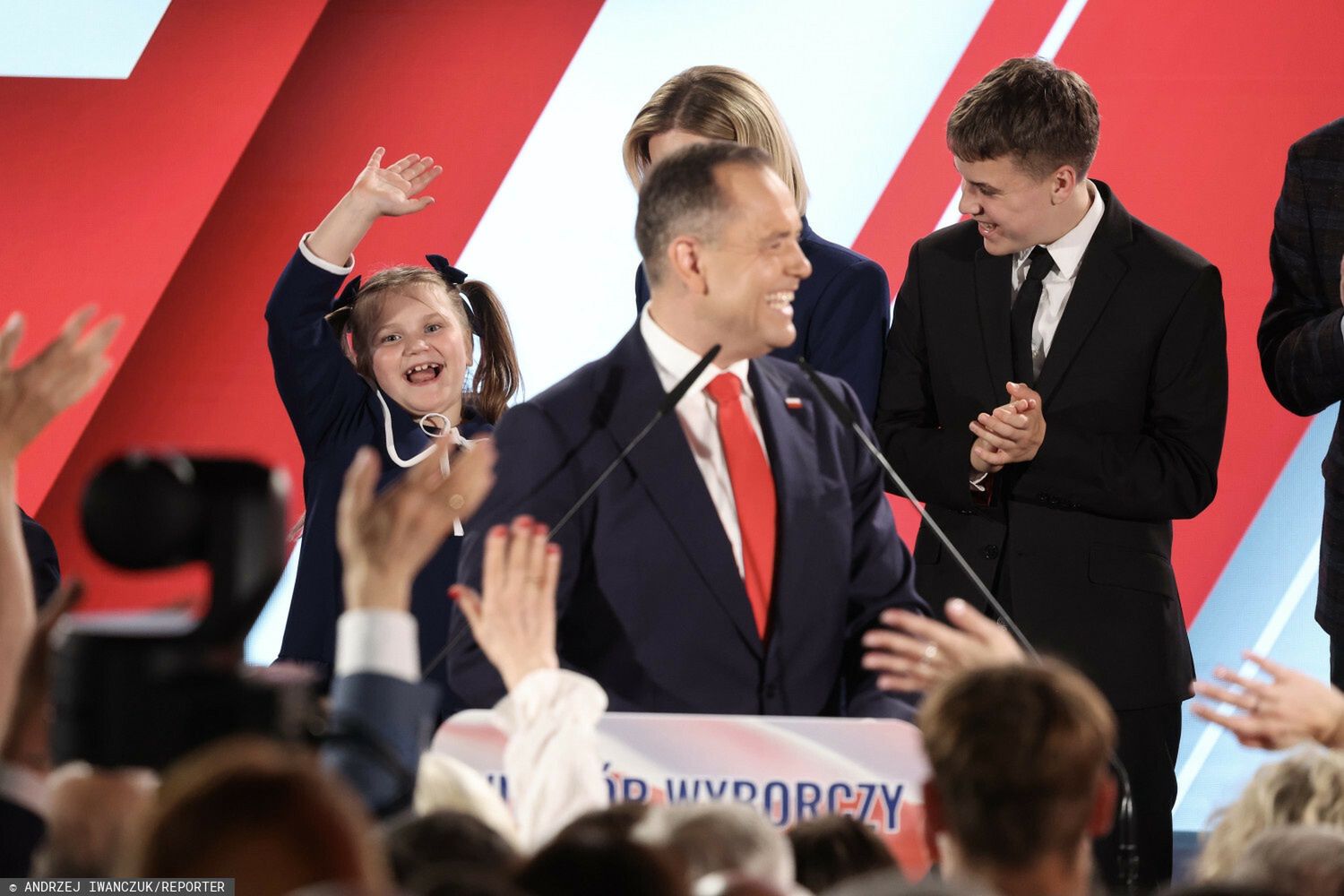 Kasia Nawrocka na wieczorze wyborczym Karola Nawrockiego