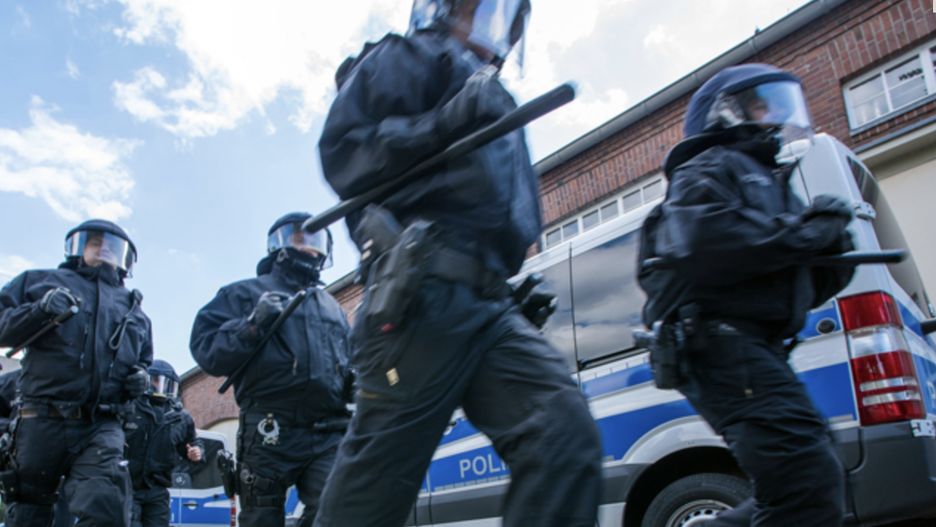 Trwa śledztwo w sprawie brutalnego ataku na dwie uczennice w niemieckim miasteczku