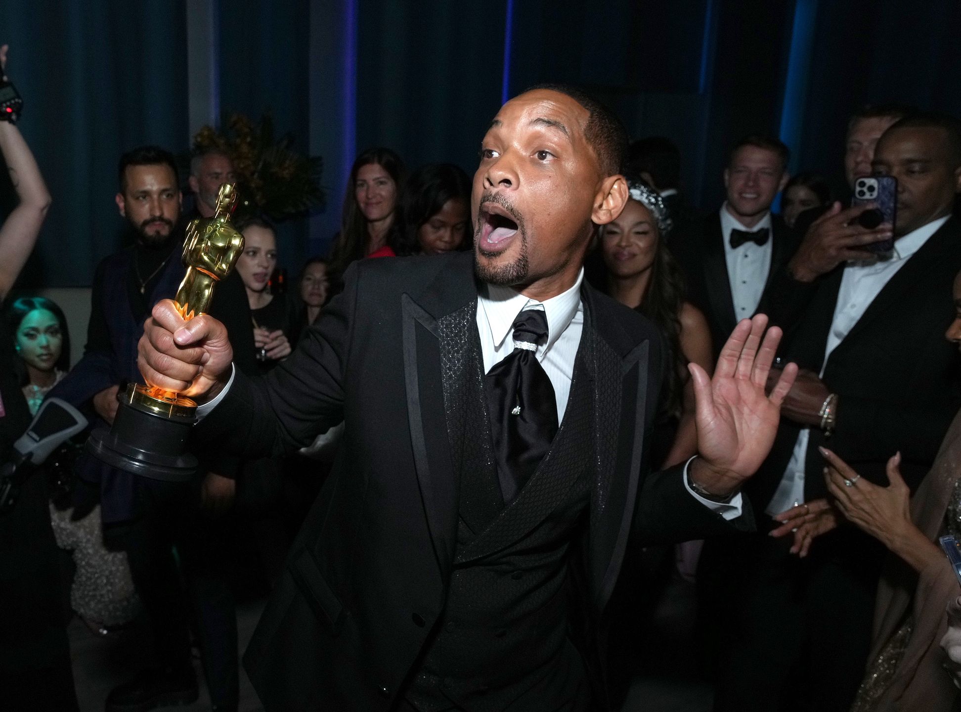 Will Smith szaleje na parkiecie podczas "Vanity Fair" Oscar Party
