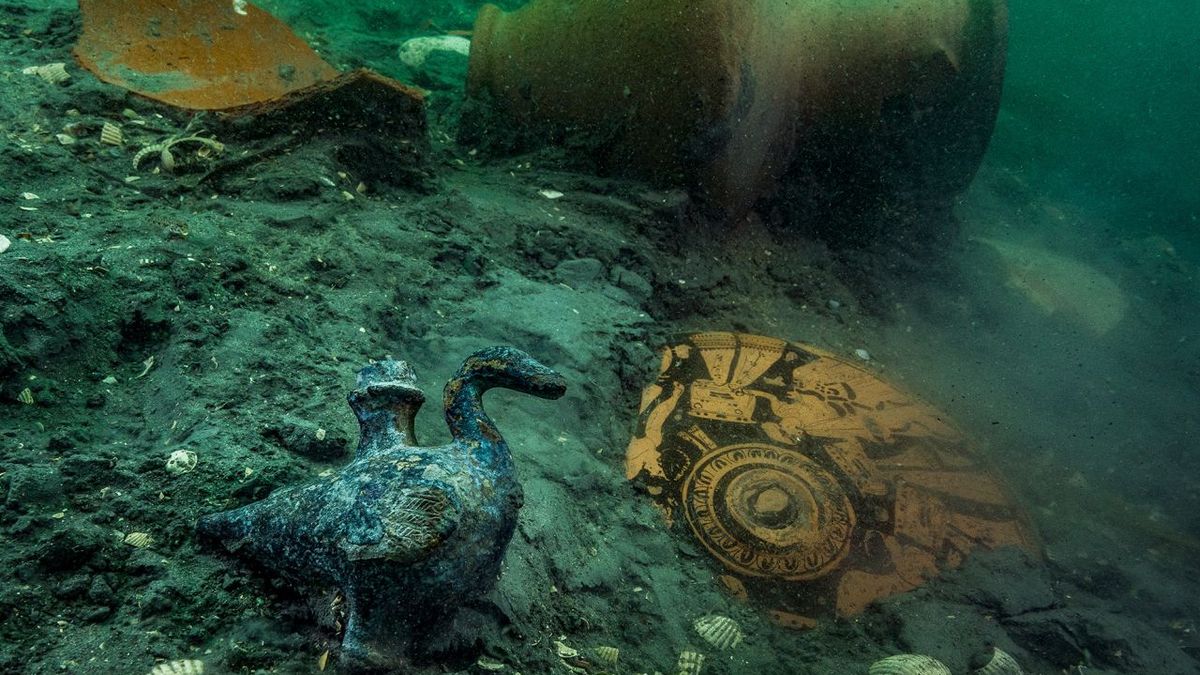 Egipska świątynia Amona w podwodnym Tonis