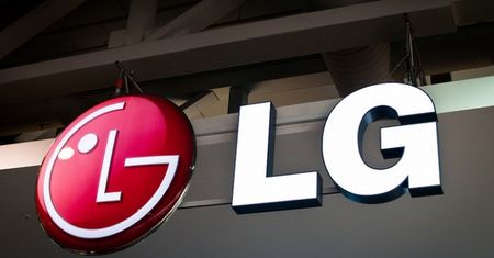 Całe LG na plusie, jego komórki nie
