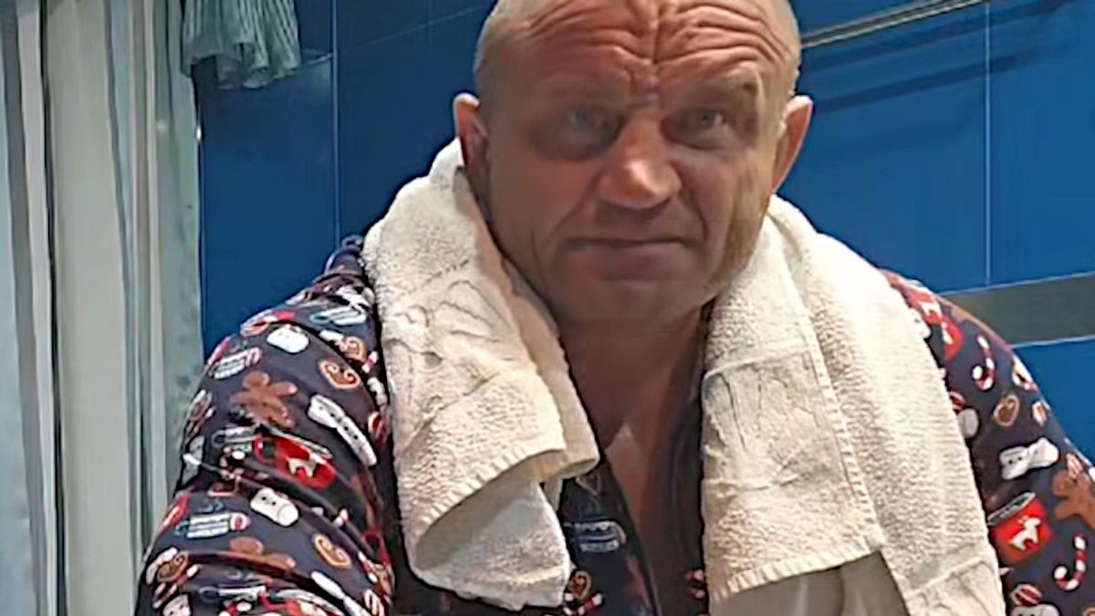 Mariusz Pudzianowski pokazał się w piżamie. Internauci bezlitośni: "Męskich nie było?"