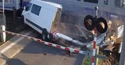 Wola Filipowska: Koszmar na przejeździe. Bus zmieciony przez pociąg