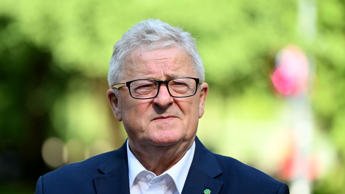 Najbogatszy sejmowy emeryt, czyli poseł Czesław Siekierski