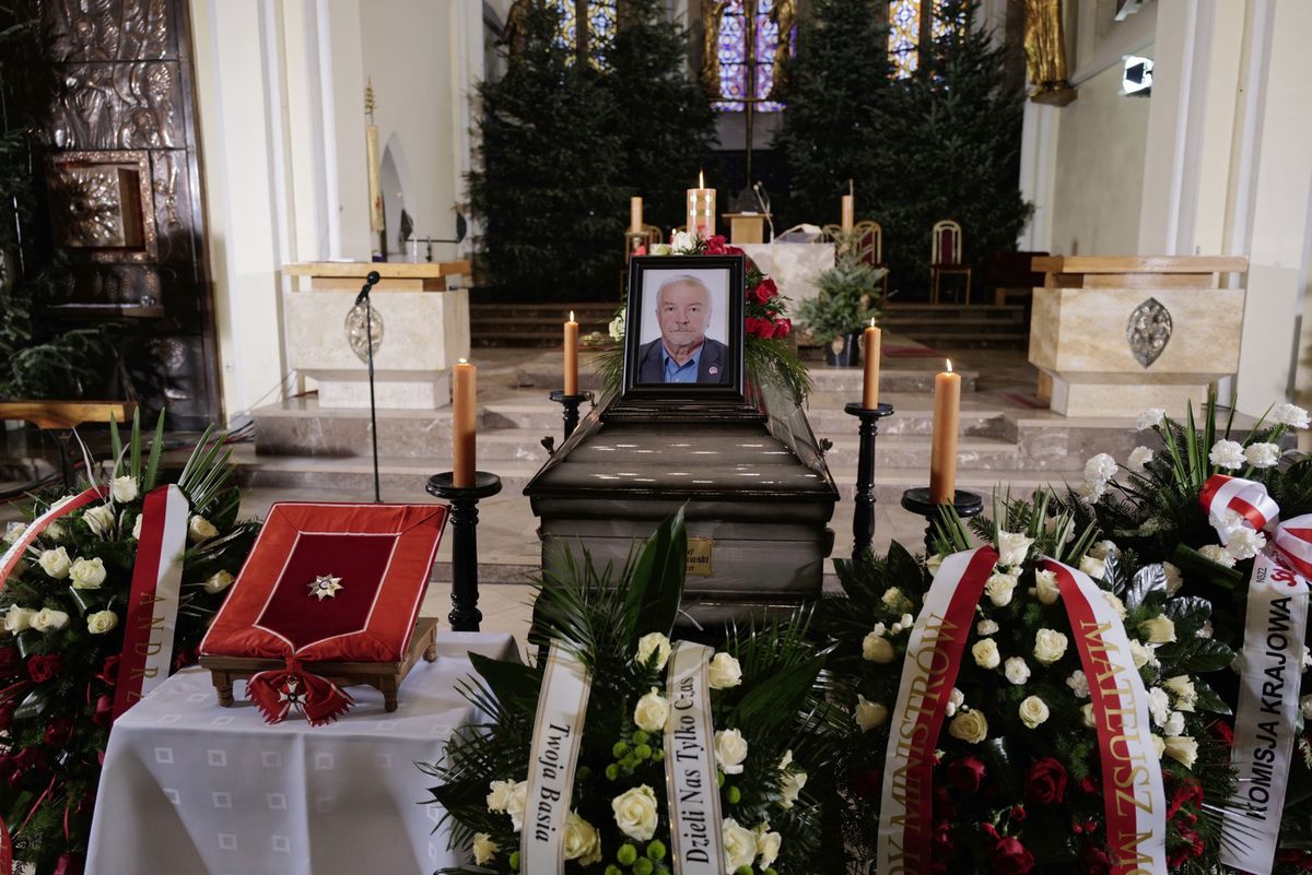 Pogrzeb Andrzeja Rozpłochowskiego 