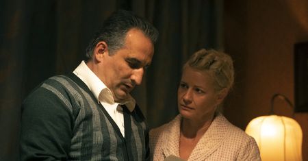 Krytycy nie zostawili na "Gierku" suchej nitki. "Amatorski teatr"