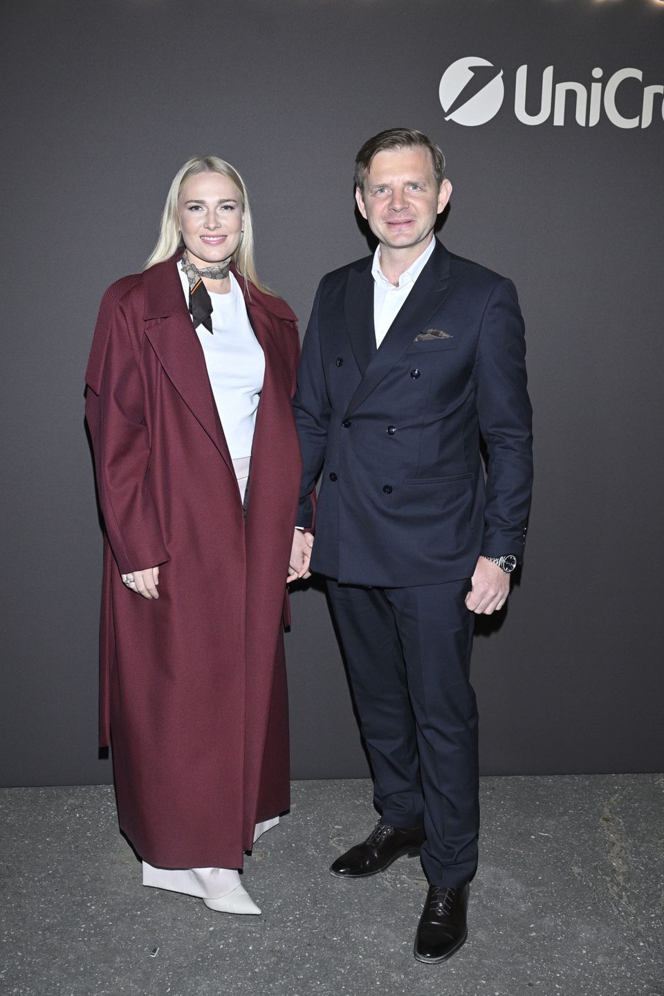 Rafał Zawierucha z żoną