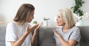 Mama nie akceptuje mojego narzeczonego. Chciała donieść księdzu, że żyjemy bezbożnie