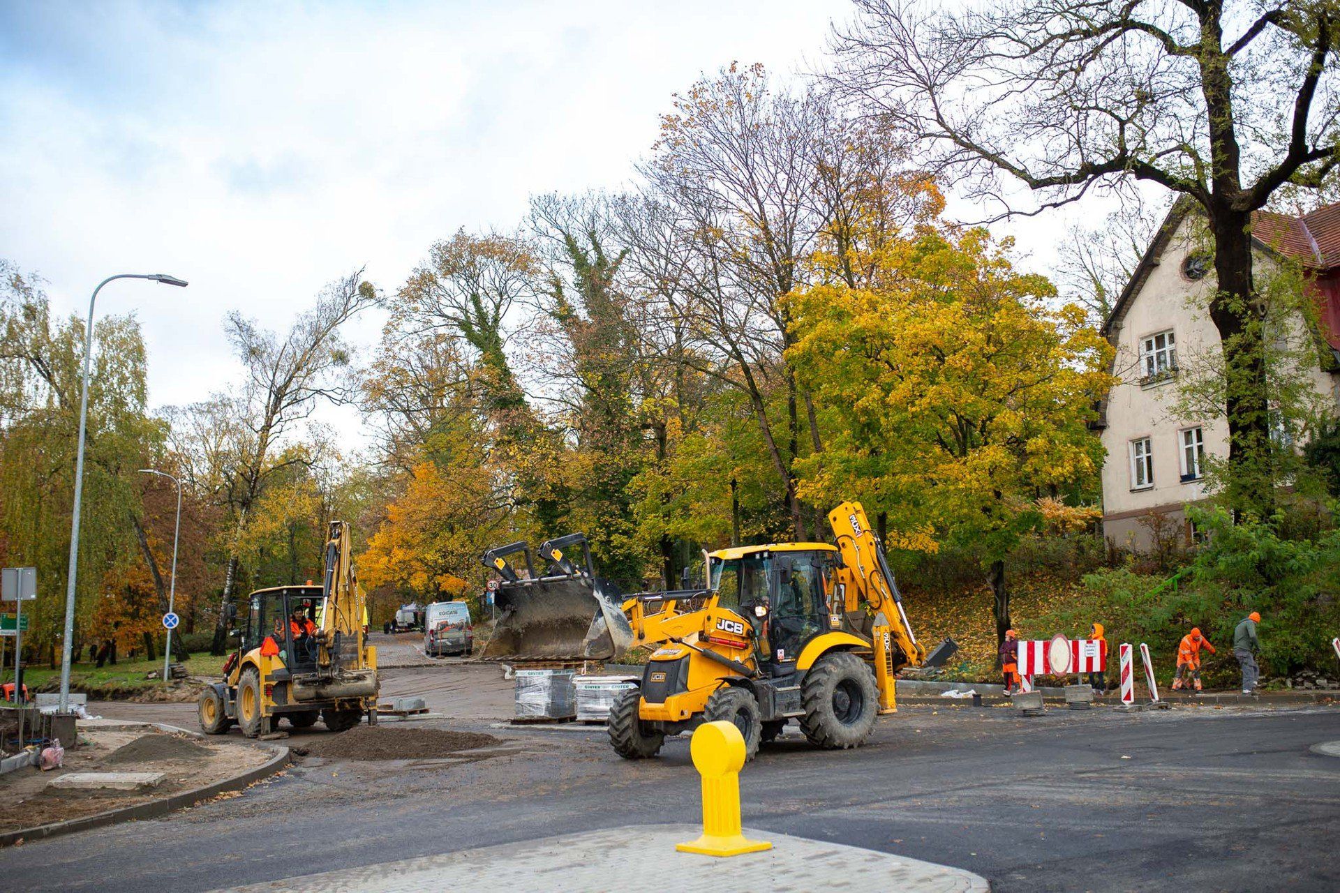 Utrudnienia wokół cmentarzy w Słupsku