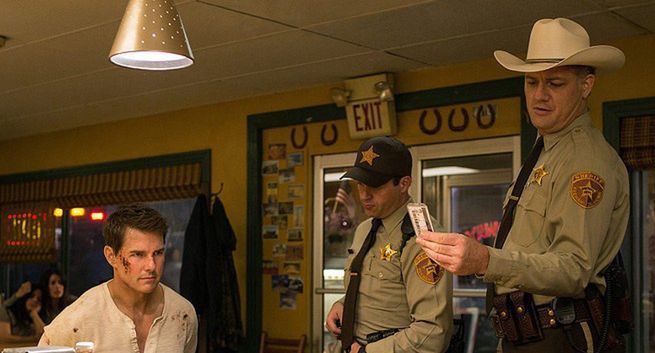 Tom Cruise w filmie "Jack Reacher: Never Go Back"