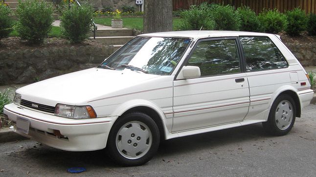 Toyota Corolla V