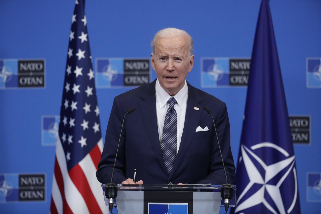 Biden: odpowiemy, jeśli Rosja użyje broni masowego rażenia