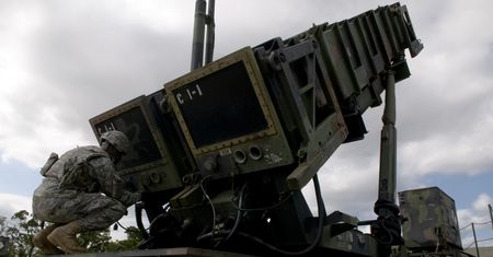Biden zatwierdził pakiet pomocy dla Ukrainy. Zawiera system Patriot