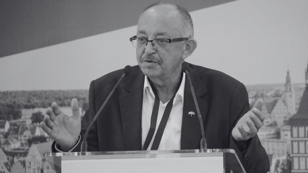 Miron Sycz