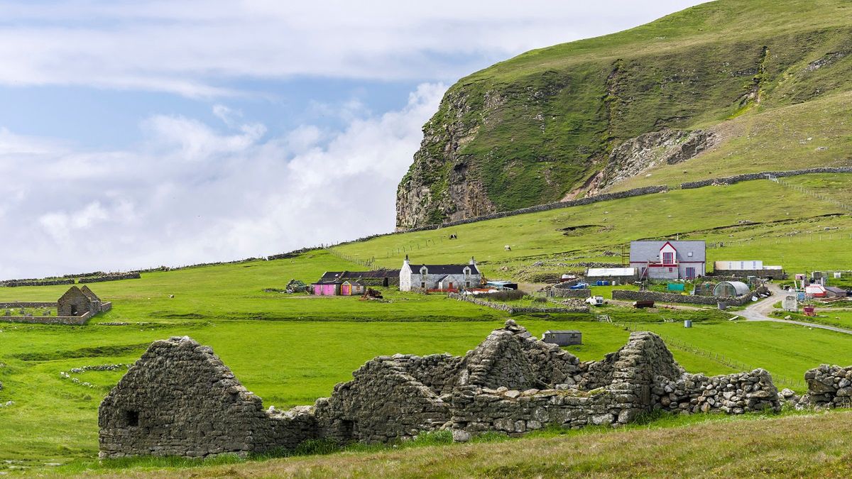 Wyspa Foula należy do Wielkiej Brytanii.