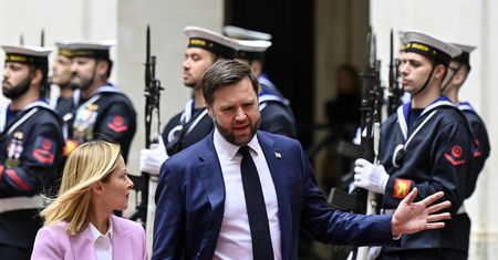J.D. Vance w Rzymie. Wspomniał o negocjacjach Ukraina-Rosja