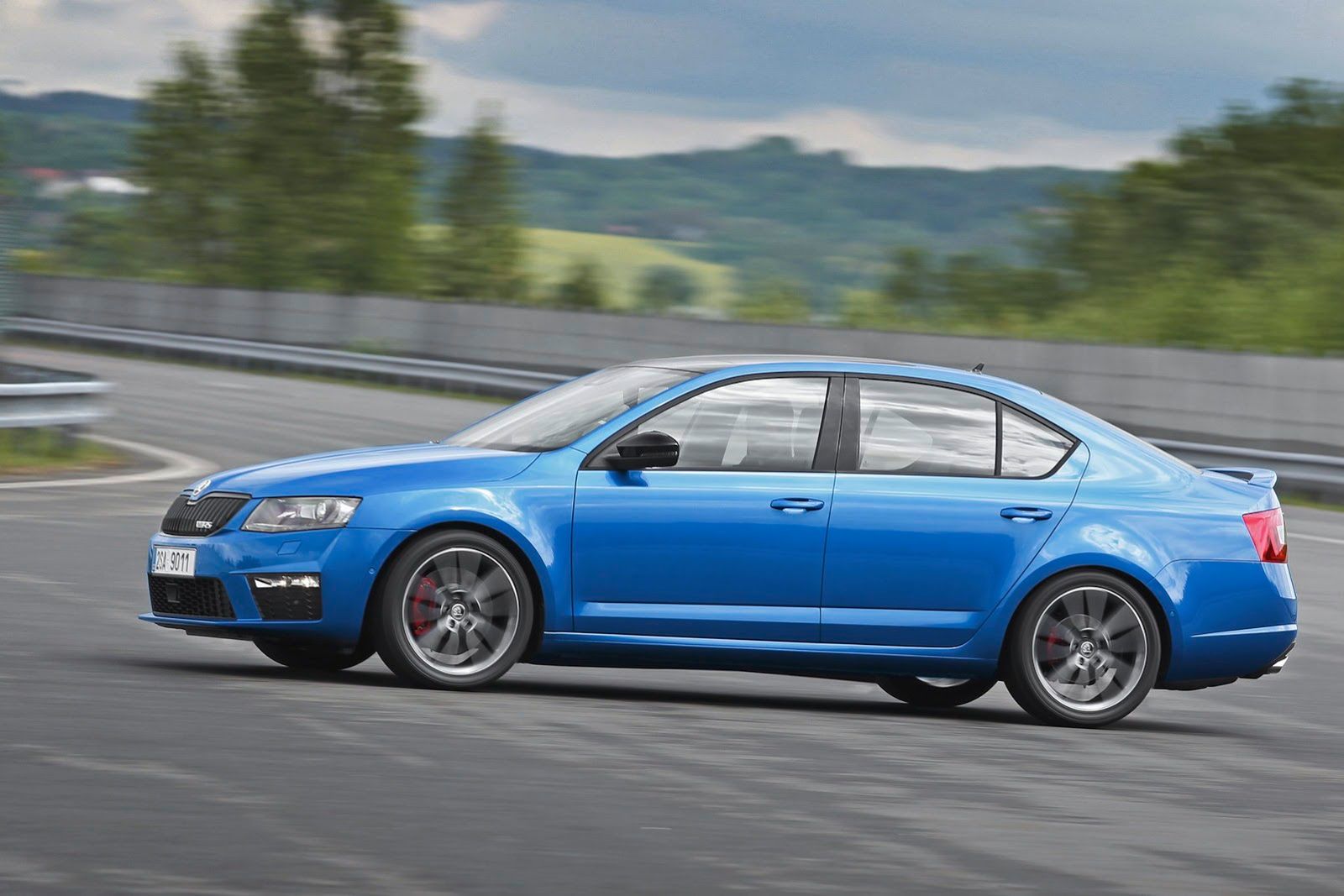 Škoda Octavia RS - najmocniejsza Octavia na zdjęciach producenta [galeria] 6