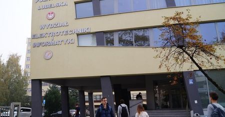 Studenci chcą zajęć w formie zdalnej. „Dziekanat nie reaguje, tak jak władze uczelni”