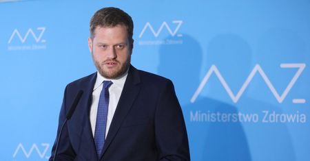Koronawirus w Polsce. Strefa czerwona i żółta z nowymi powiatami. Są zmiany