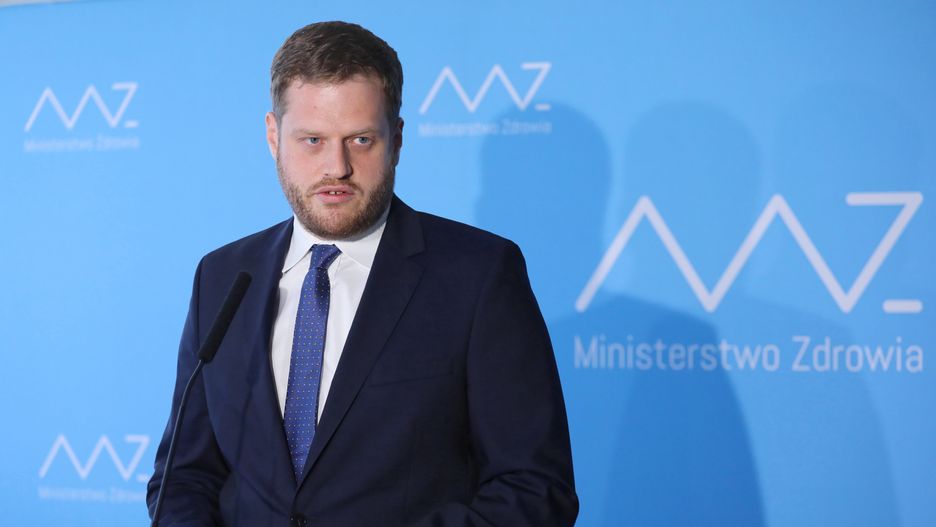 Koronawirus w Polsce. Strefa czerwona i żółta ze zmianami. Janusz Cieszyński informuje