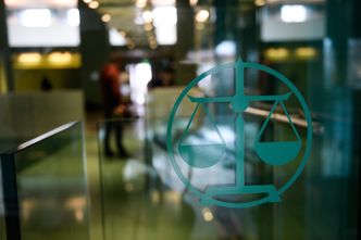 Maseczki w sądach. Adwokaci i radcy nie chcą ich nosić