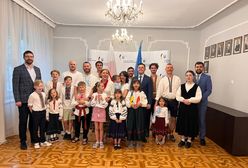 Дитячий гурт українського співу «Крайка» завітав до Посольства України в Польщі