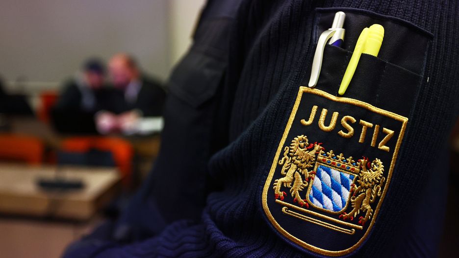 Rozprawa skazanych za szpiegostwo mężczyzn