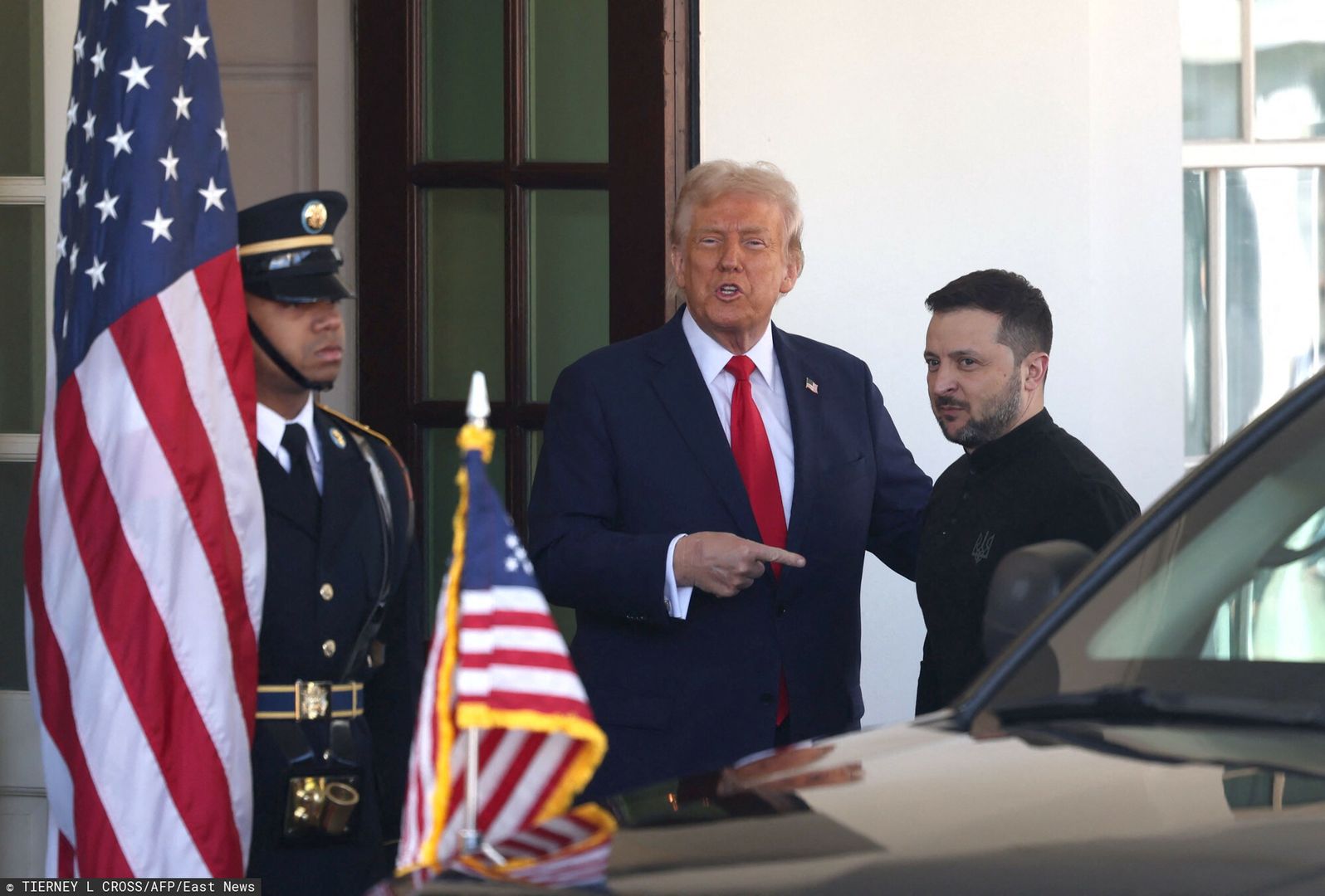 "Ukraina tak, Zełenski niekoniecznie". Trump stawia warunek?